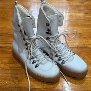 Royal Republic Women's White Lace-Up Boots with Shearling Lining